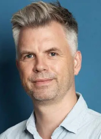 Сценарист Джордж Кэй 04.01.26