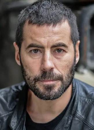 Актёр Седрик Виейра 04.01.26