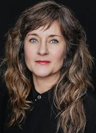 Режиссёр Сиан Дейвис 08.02.26