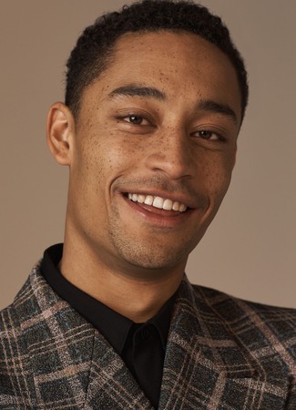 Актёр Лойл Карнер 13.02.26