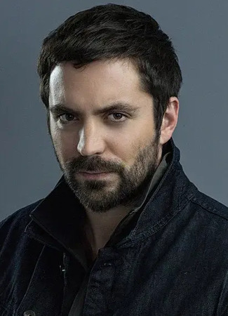 Актёр Риз Койро 06.03.26