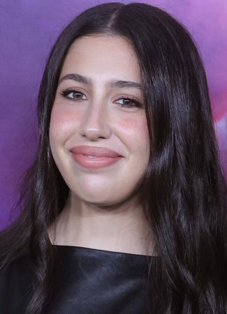 Актёр Сэди Сэндлер 10.03.26