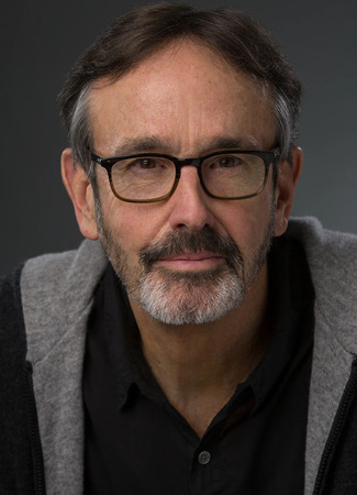 Продюсер Патрик Краули 11.03.26