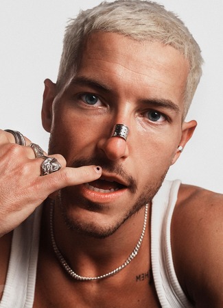 Актёр Таз Скайлар 15.03.26