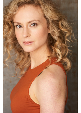 Актёр Эмили Госс 01.04.26