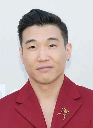 Актёр Джоэль Ким Бустер 25.04.26