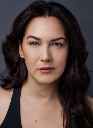 Актёр Симона Байли 27.04.26