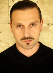 Александр Сано