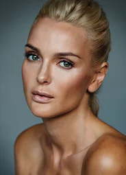 Екатерина Мельник