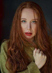 Алена Долакова
