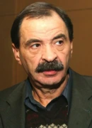 Илья Олейников