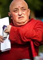 Андрей Батуханов