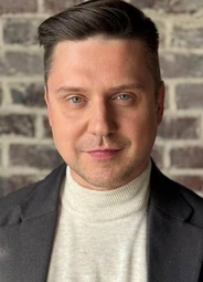 Константин Новиков