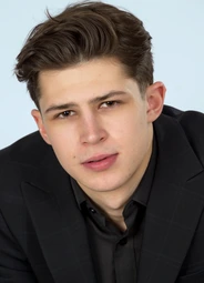 Арсений Гусев