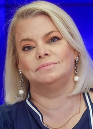 Яна Поплавская